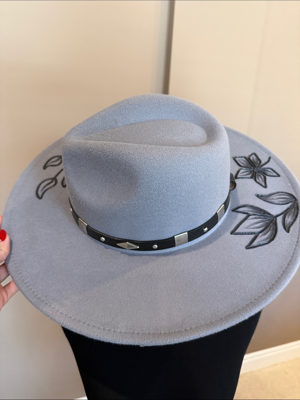 Light Gray Floral Felt Fedora Hat - Women Accessories - Picture 3 of 5